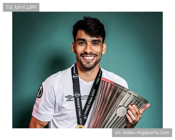 卢卡斯帕奎塔完成43次前场三区传球 西汉姆中场组织核心作用明显 卢卡斯帕奎塔完成43次前场三区传球 西汉姆中场组织核心作用明显