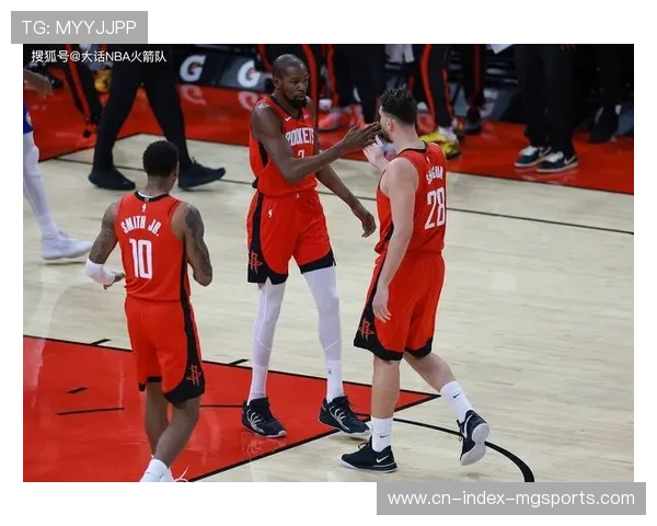 火箭战胜湖人取得关键卡位战 申京与阿门兼容性改善
